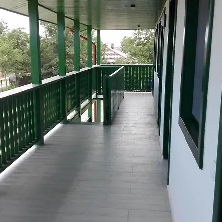 Casa Renea 3*